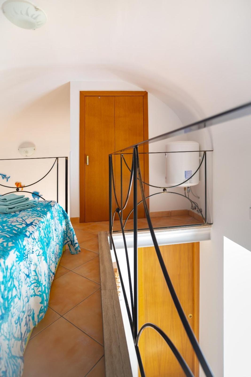 Casa Vacanze "Il Baffo E Il Mare" Cetara Εξωτερικό φωτογραφία
